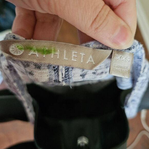 Athleta Breezy Cutout Tank Top - Picture 8 of 8